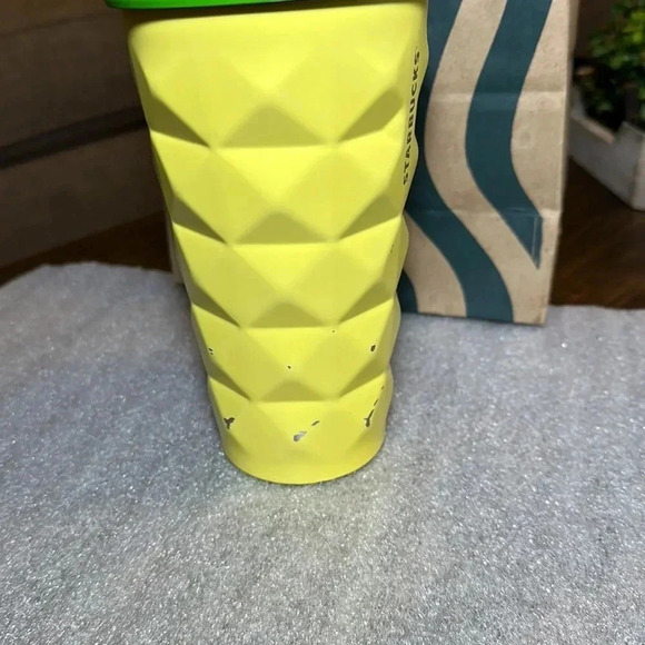 2016 Starbucks Coffee Hawaii Yellow Pineapple Cold Beverage Tumbler 16oz Grande - Picture 4 of 9